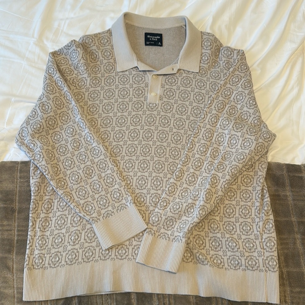 Abercrombie & Fitch Long-Sleeve Sweater Polo